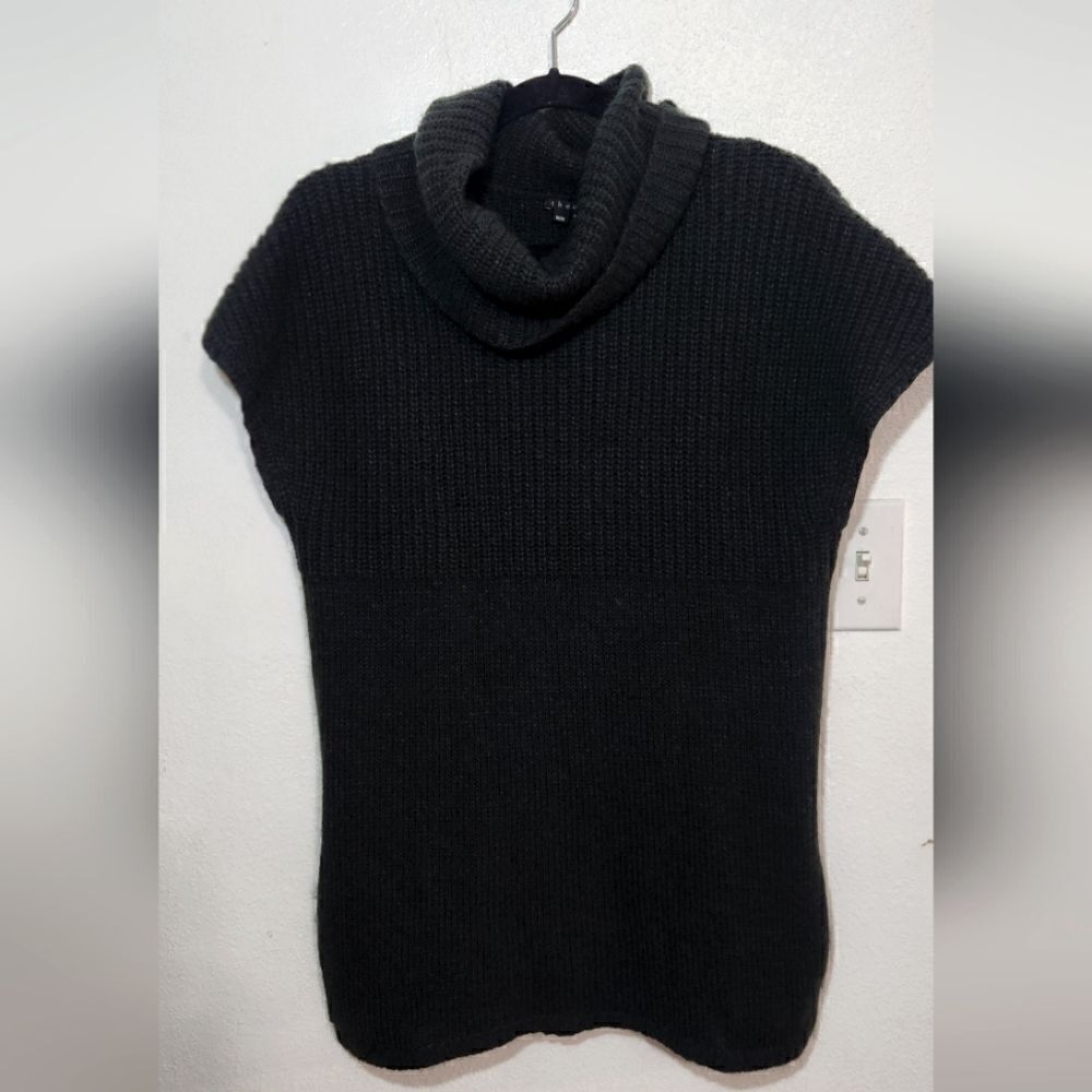 Theory Wool and Cashmere Cowl Neck Sleveless Knit Sweater in Green Size Medium